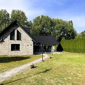 https://finca-berlin.find-berlin-hotels.com